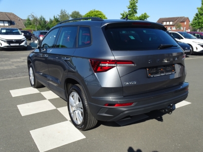 Skoda Karoq 1.5 Selection/ DSG / AHK / 2x PDC /SHZ/LED