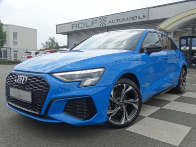 Audi A3 30 TFSI S line / LED / S-TRONIC / LED / SHZ