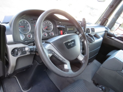 MAN TG-S 26.400 6x2-2 BL Atlas 165.2