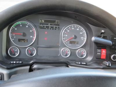 MAN TG-S 26.400 6x2-2 BL Atlas 165.2