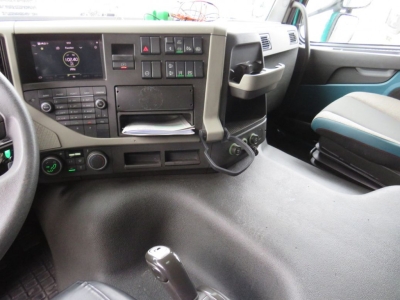 VOLVO (S) Truck FM 380 LBW 2to Tautli.+Edscha 