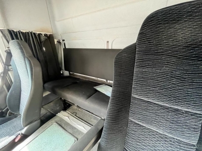 Mercedes-Benz Atego 818 L Möbelkoffer gr.Fhs+Sitzreihe