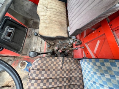 Mercedes-Benz Unimog U 424 Front+Heckhydraulik Besen 