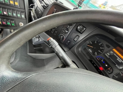 Mercedes-Benz Axor 1829 AK 4x4 AK+Streuer+Schild+Kehrmaschine