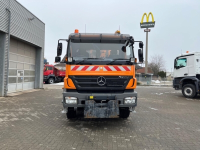 Mercedes-Benz Axor 1829 AK 4x4 AK+Streuer+Schild+Kehrmaschine