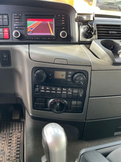 MAN TG-S 18.360 4x4 BL Funk