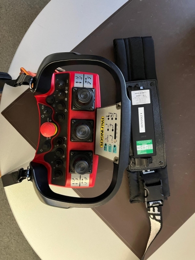 ANDERE  Kran: Palfinger PK 9002-EH