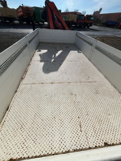 ANDERE  Kran: Palfinger PK 9002-EH