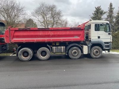 MAN TG-S 35.400 8x4 BB mech. Bordmatik re. 