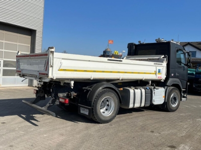 VOLVO (S) Truck FM 330 4x2 Meiller 