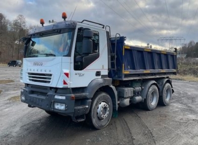IVECO-MAGIRUS TRACKER 260T41 Blatt