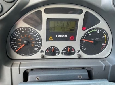 IVECO-MAGIRUS TRACKER 260T41 Blatt