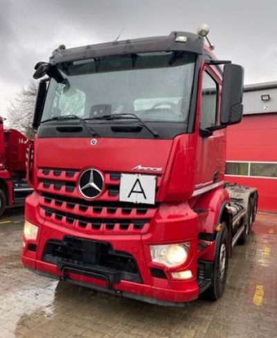 Mercedes-Benz Arocs 3242 8x2/4 BL Meiller 30 to 