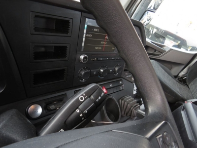 Mercedes-Benz Arocs 4143 8x4 