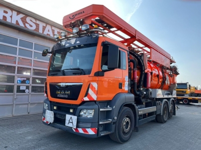 MAN TG-S 26.440 BL 6x2 Kroll ADR