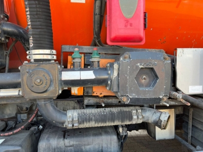 MAN TG-S 26.440 BL 6x2 Kroll ADR