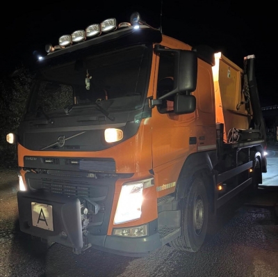 VOLVO (S) Truck FM 460 4x2 Meiller, Funk