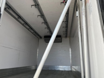 Mercedes-Benz Atego 1221 L 3 Rohrbahnen