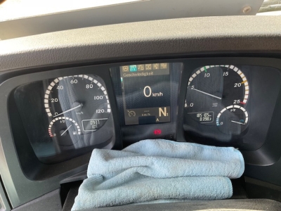 Mercedes-Benz Arocs 3242 8x4 Carnehl  deutsch