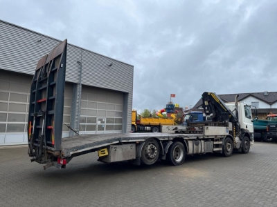 DAF TRUCKS (NL) CF 85/360 8x2/4 Rampe+PK 26.002 Funk