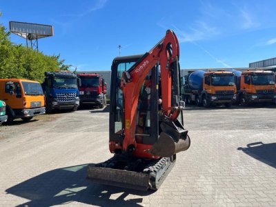KUBOTA Minibagger KX 016-4 nur 1.833 h
