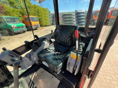 KUBOTA Minibagger KX 016-4 nur 1.833 h
