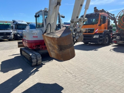 takeuchi TB 260 Powertilt+Löffel nur 1957h