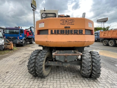 LIEBHERR A 312 Deutsch Top