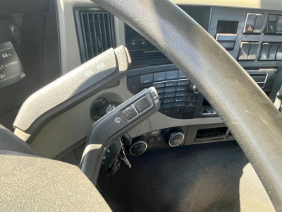 VOLVO (S) Truck FM 450 4x2 Meiller, Funk