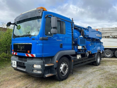 MAN TG-M 18.340 4x2  Müller Vacumaster