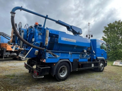 MAN TG-M 18.340 4x2  Müller Vacumaster
