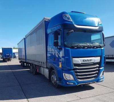 DAF TRUCKS (NL) XF 450 FAR 6x2 Edscha+Schiebeplane