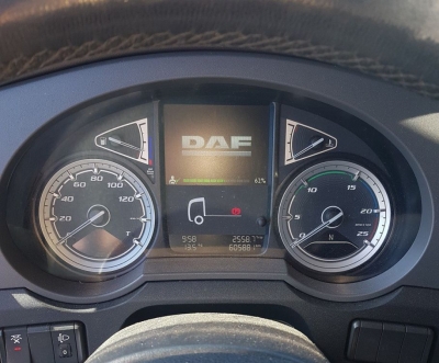 DAF TRUCKS (NL) XF 450 FAR 6x2 Edscha+Schiebeplane