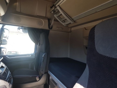 DAF TRUCKS (NL) XF 450 FAR 6x2 Edscha+Schiebeplane