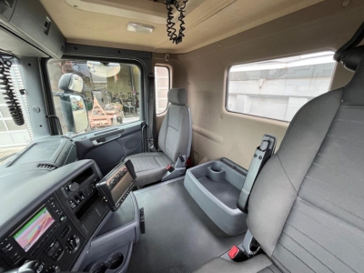 SCANIA (S) G 450 8x4 Bordmatik