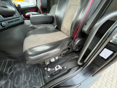 VOLVO (S) Truck FM 330 4x2 Meiller 