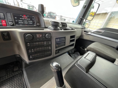 MAN TG-L 8.190.4x2 BL Hiab 078+Greifer