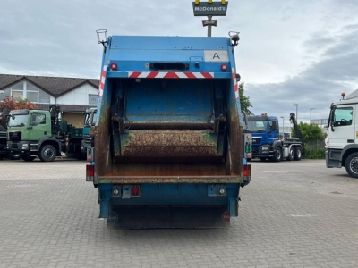 MAN TG-S 26.320 6x2-2 BL Zöller Magnum XXL
