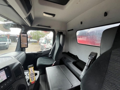 Mercedes-Benz Arocs 3245 K Meiller Thermo 