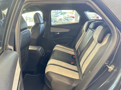 Peugeot 3008 225 GT*ACC*Ambiente*Alcantara*Navi*Carplay*