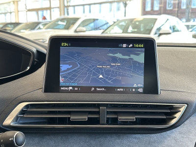 Peugeot 3008 225 GT*ACC*Ambiente*Alcantara*Navi*Carplay*