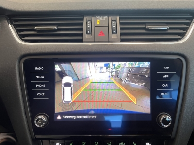 Skoda Octavia Soleil*1.5TSI*Navi*R.Cam*DAB*SHZ*PDC
