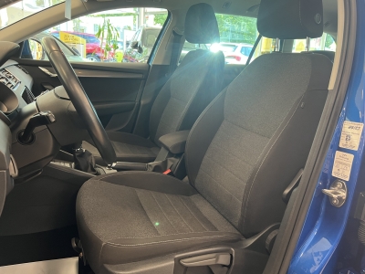 Skoda Octavia Soleil*1.5TSI*Navi*R.Cam*DAB*SHZ*PDC