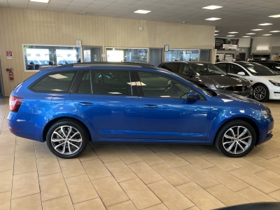 Skoda Octavia Soleil*1.5TSI*Navi*R.Cam*DAB*SHZ*PDC