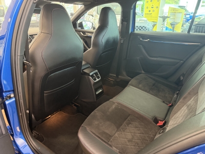 Skoda Octavia RS60*ACC*Alcantara*R.Cam*Winterpaket*DAB