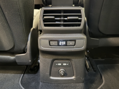 Audi Q4 e-tron 35 R.Cam*CarPlay*Virtual Cockpit*19"LM