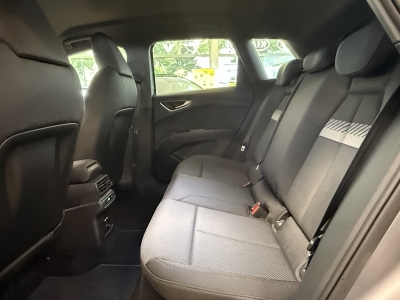 Audi Q4 e-tron 35 R.Cam*CarPlay*Virtual Cockpit*19"LM