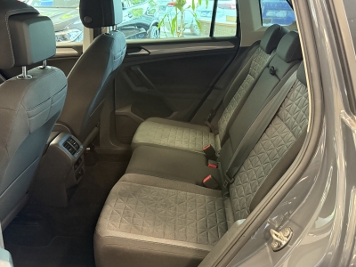 VW Tiguan Life*eHybrid*R.Cam*LED*ACC*Cockpit*Navi 