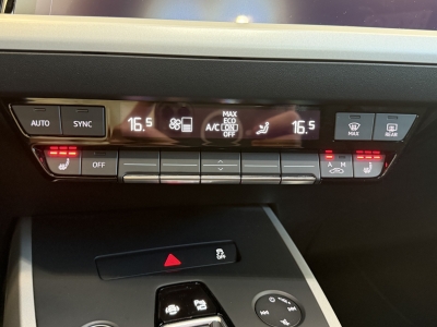 Audi Q4 e-tron Head-Up*r.Cam*Navi*Dig Cockpit*CarPlay*WMP