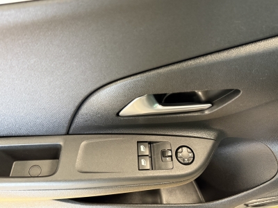Opel Corsa Edition*PDC*Bordcomputer*Bluetooth*Tempom.